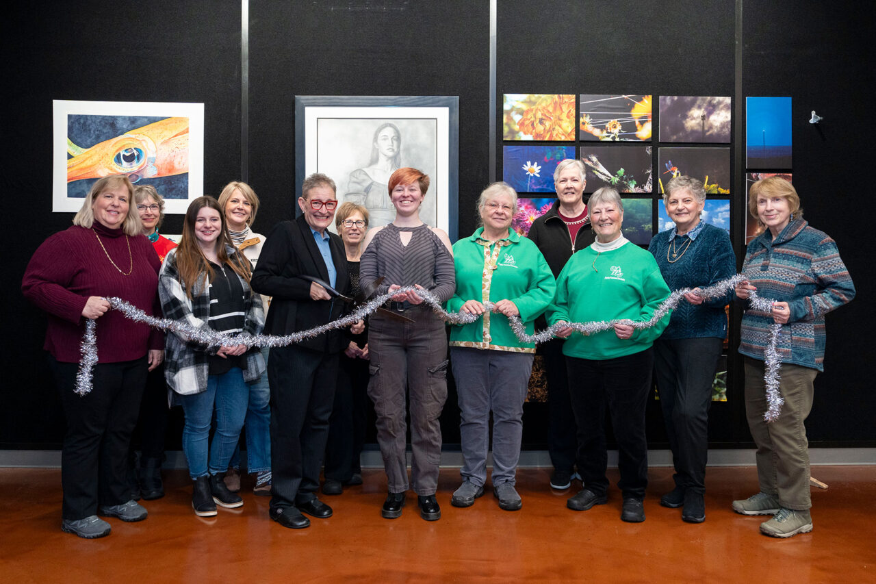 Kirtland Art Gallery Ribbon Cutting